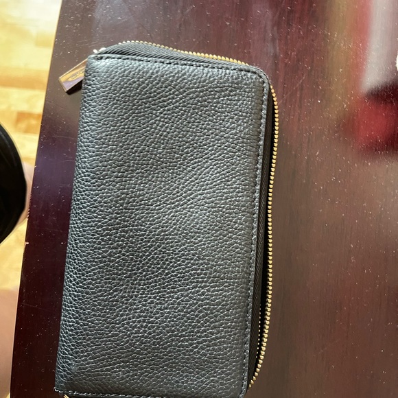 Wallet - Picture 2 of 5